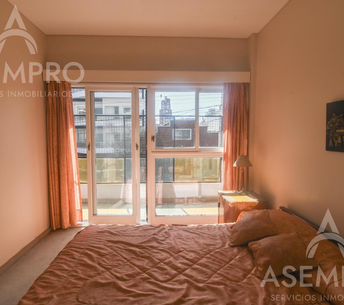 Casa 6 Ambientes en Venta - Villa Urquiza 1