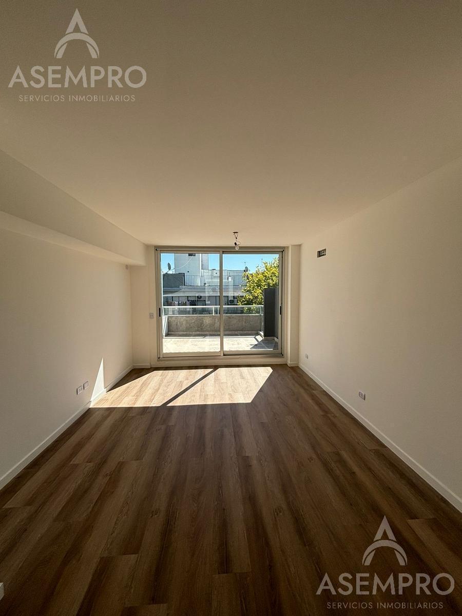 2 Ambientes en Ultimo Piso con Terraza. Apto Crédito 3