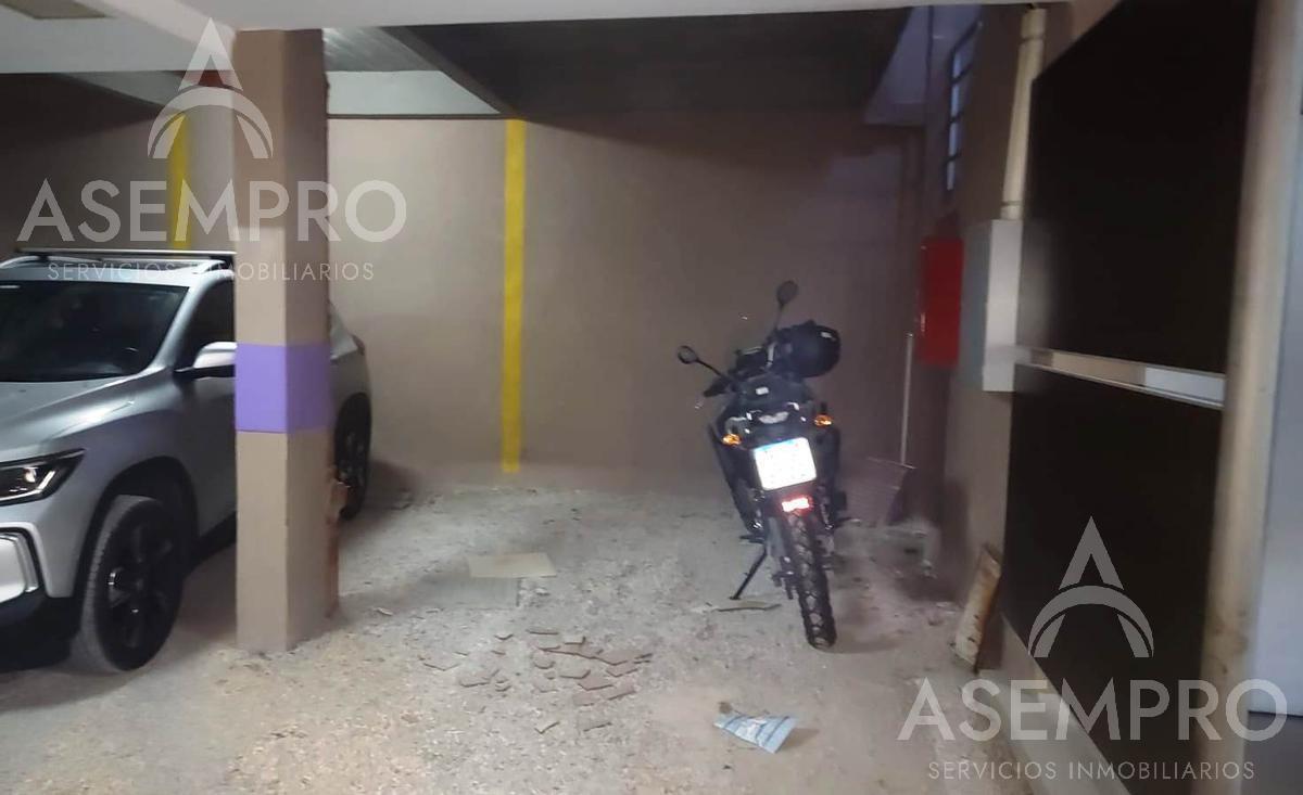 Cochera Cubierta en Venta Saavedra 5