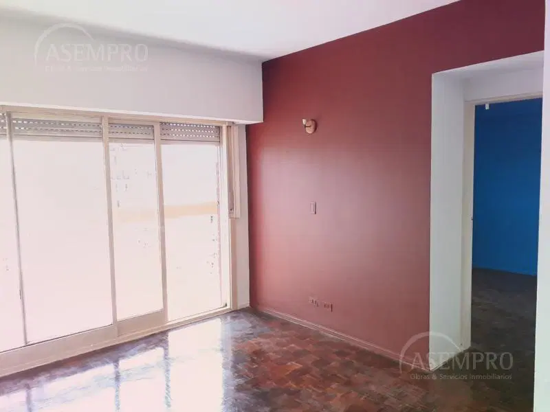 Departamento dos ambientes en alquiler en Balvanera con balcon 5