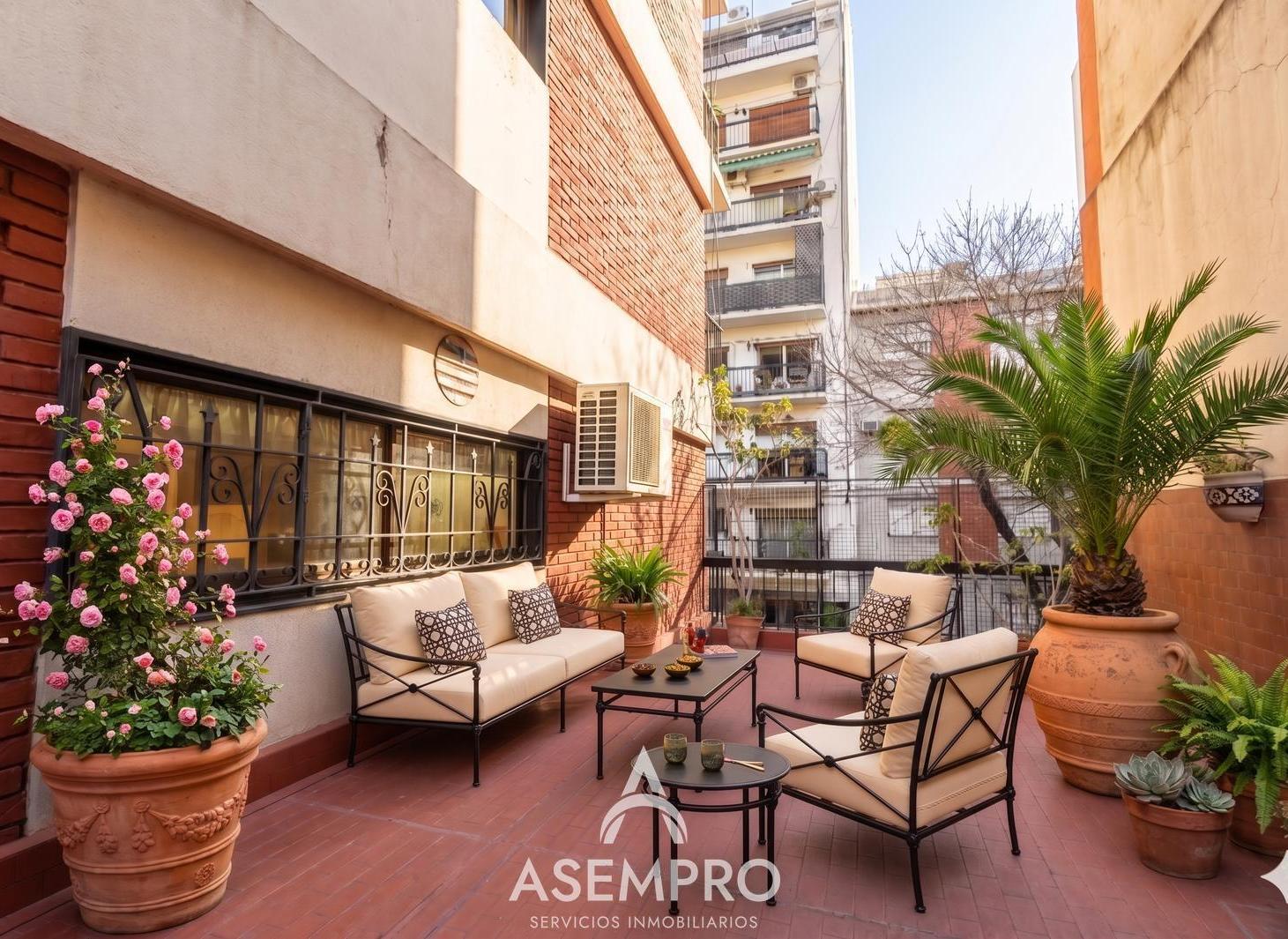 Venta - Departamento - 5 ambientes - Piso - Patio - Belgrano.