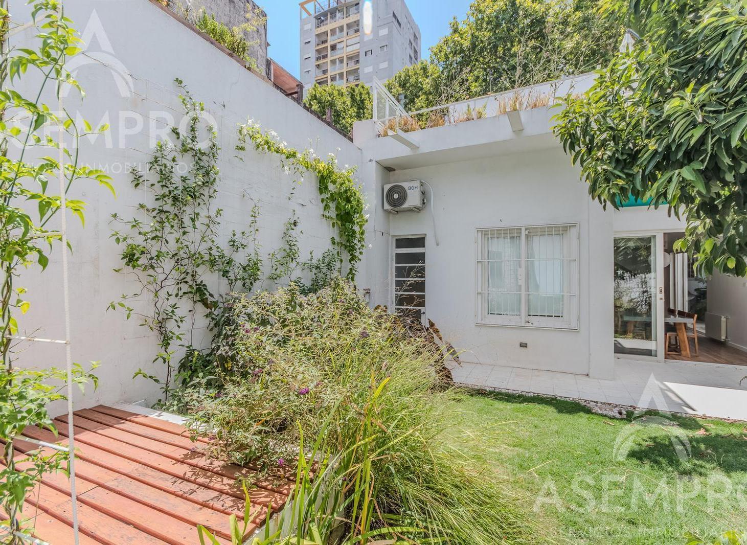 Venta Casa Reciclada- 5 ambientes- Jardín, terraza y pileta!