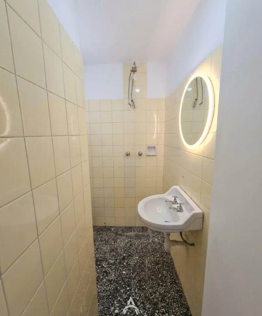Departamento en venta en el barrio de Monserrat 4