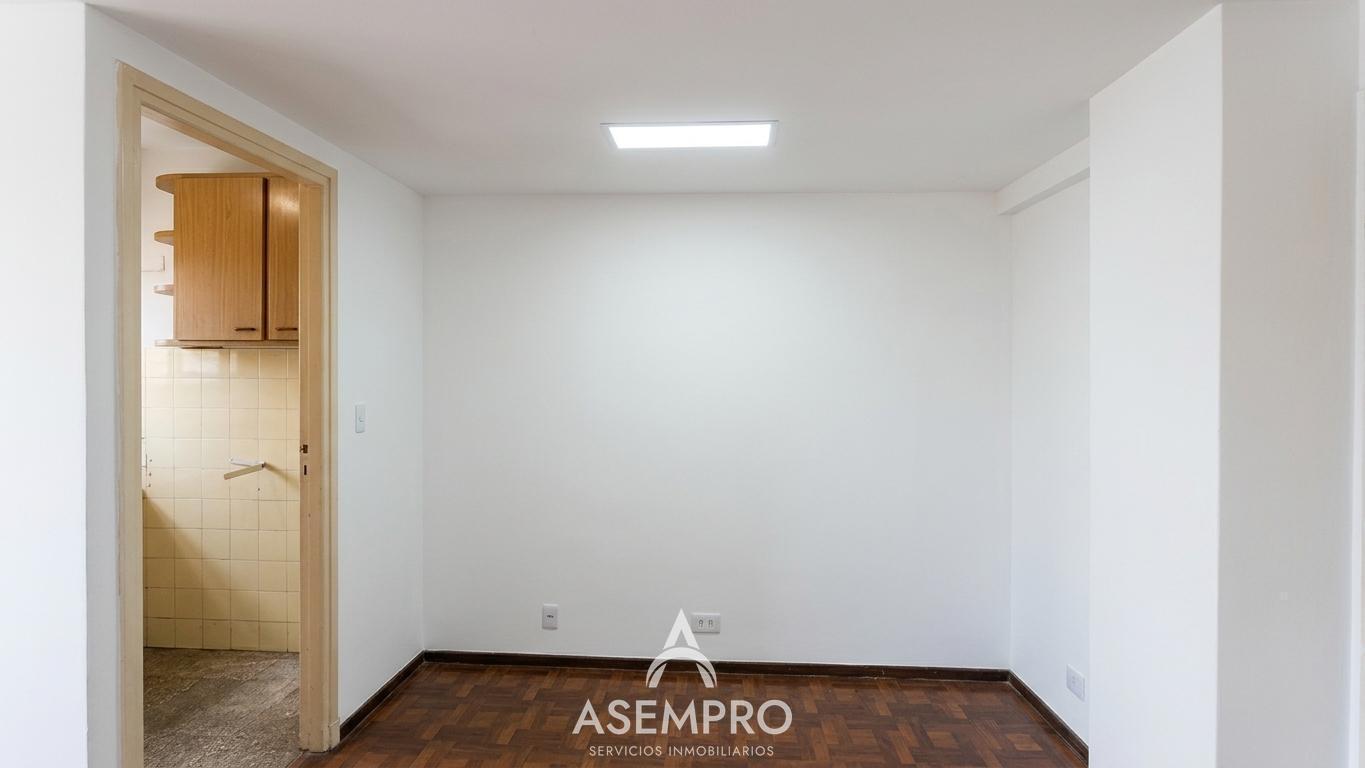 Departamento en venta en el barrio de Monserrat