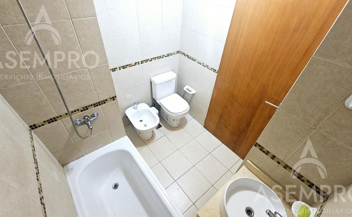 Foto de Amplio Monoambiente en Alquiler - V Pueyrredon, imagen 5