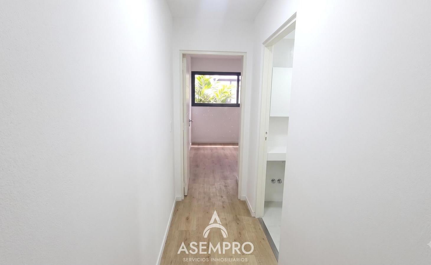 Foto de Departamento en Coghlan 4 AMBIENTES, AMPLIO, C/ COCHERA, imagen 3