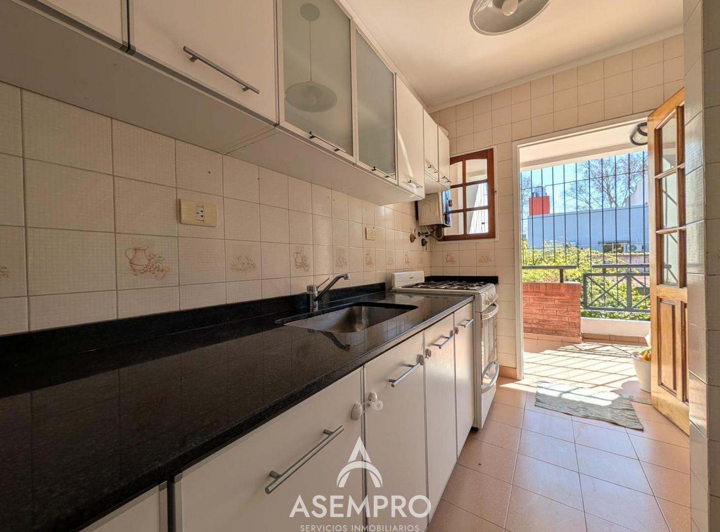Foto de Departamento 2 Ambientes en Venta Villa Devoto Con Cochera Doble, imagen 2