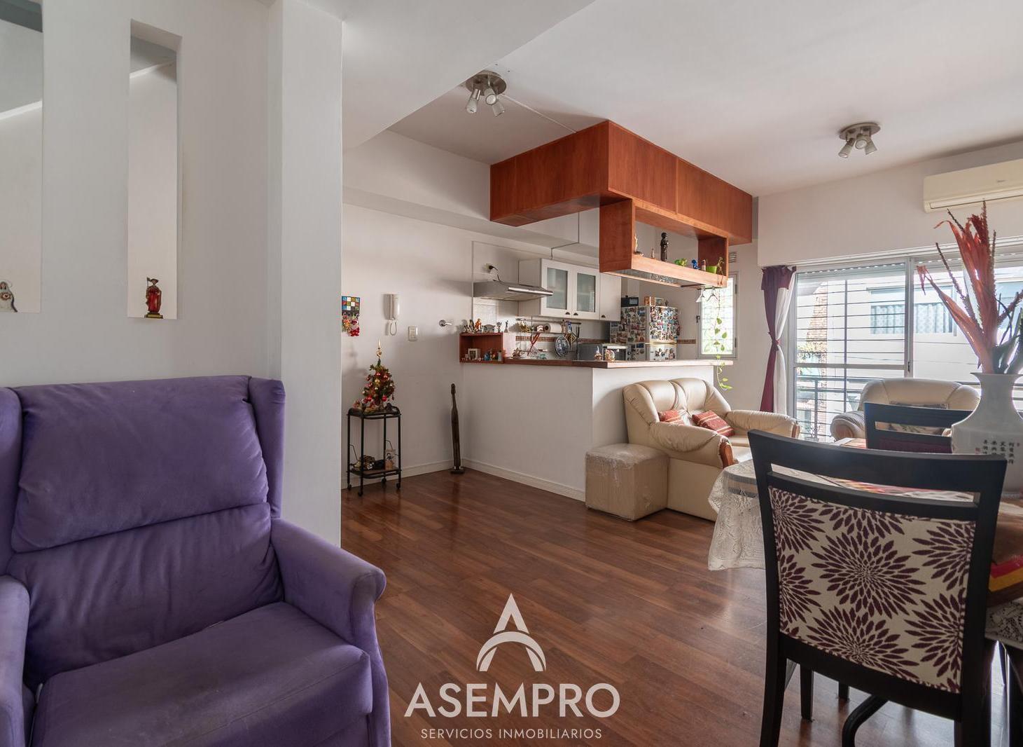 Foto de PH de 4 ambientes con quincho/playroom y terraza propia – Barrio, imagen 1