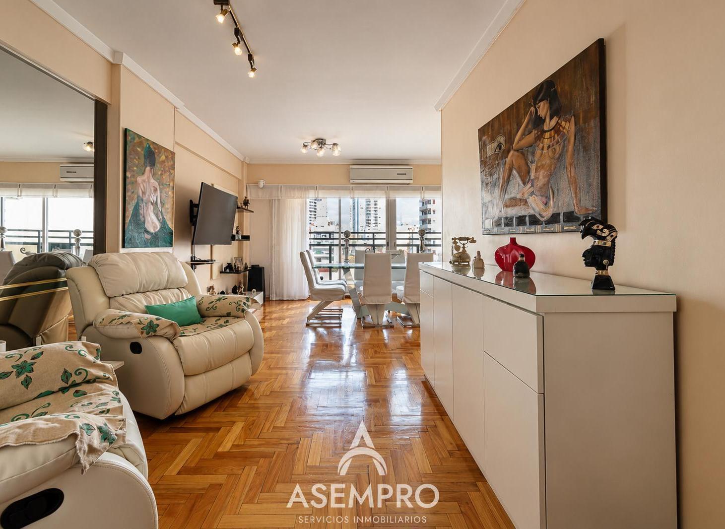 Foto de DEPARTAMENTO DE 4 AMBIENTES CON DEPENDENCIA, COCHERA Y BAULERA - 127 M2, imagen 1
