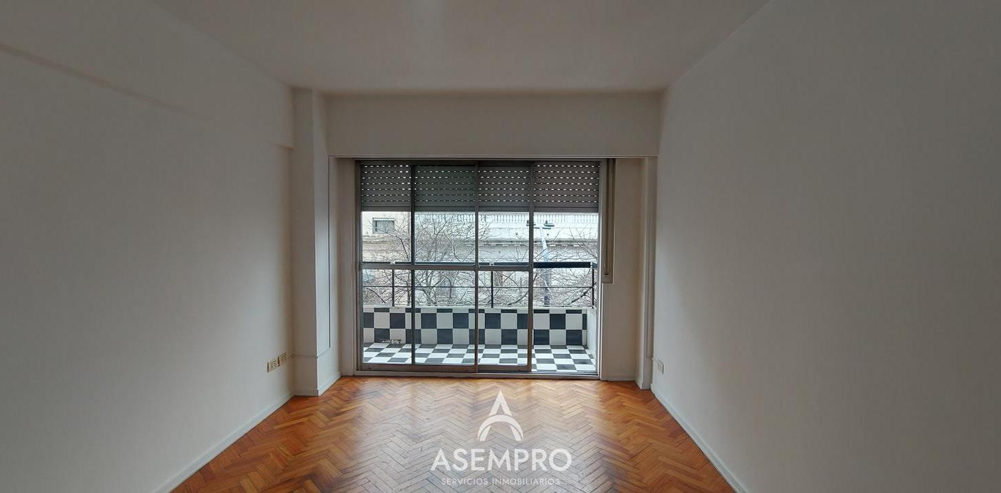 Foto de Departamento en Alquiler 4 ambientes en Boedo con Balcon al frente, imagen 3