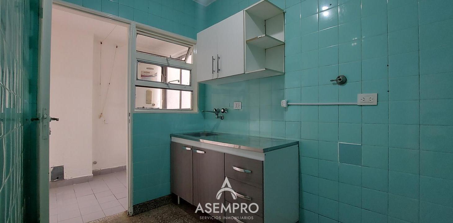 Foto de Departamento en Alquiler 4 ambientes en Boedo con Balcon al frente, imagen 4