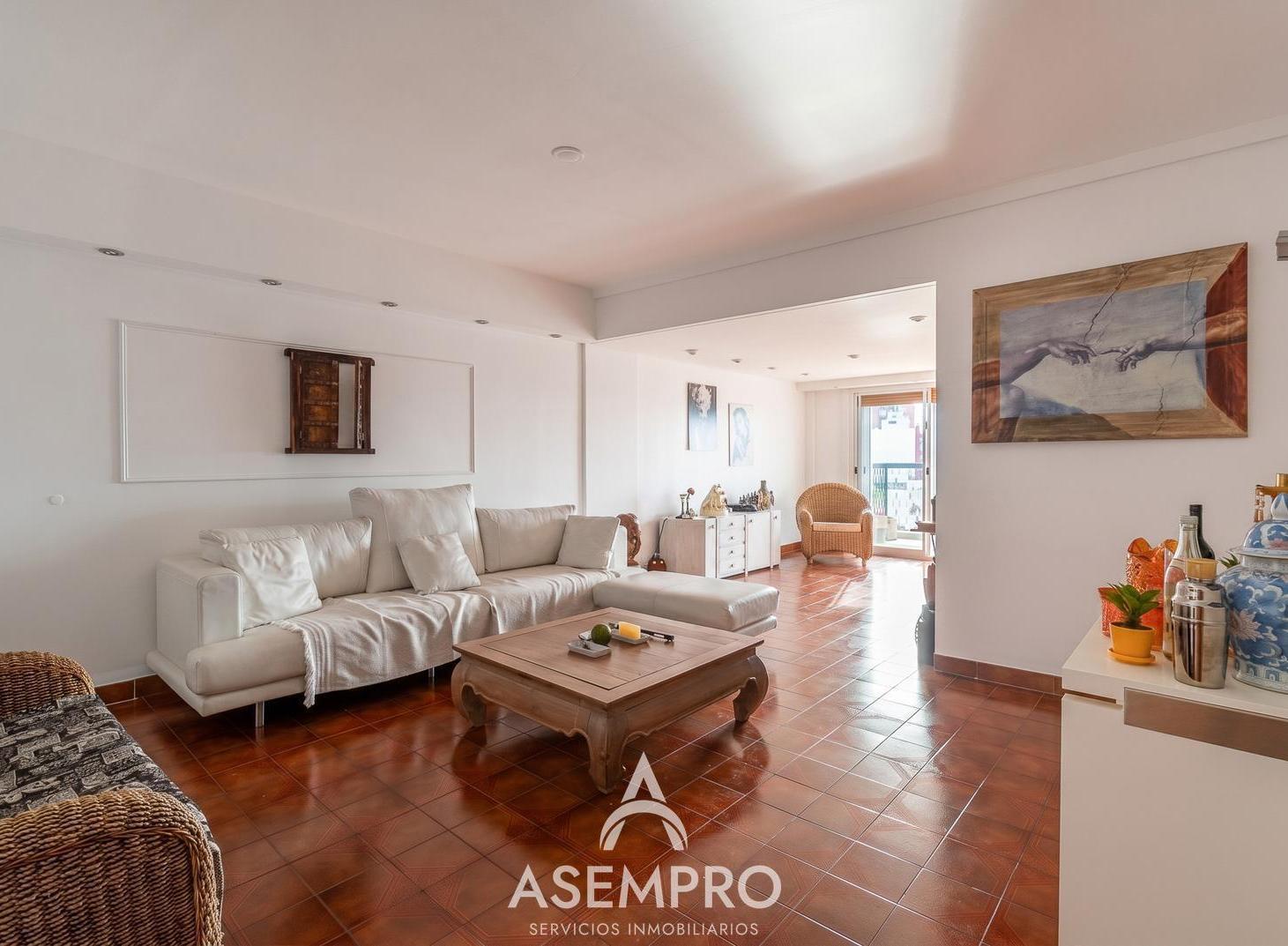 Foto de Departamento en venta 4 ambientes en Villa Urquiza con cochera, imagen 3