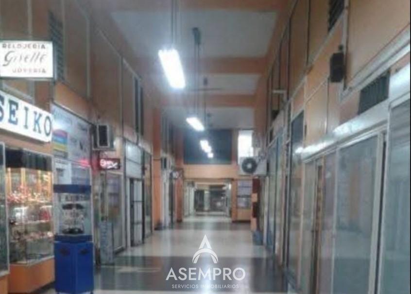 Foto de Local en Venta en Galeria Av Entre Rios al 1000, imagen 3