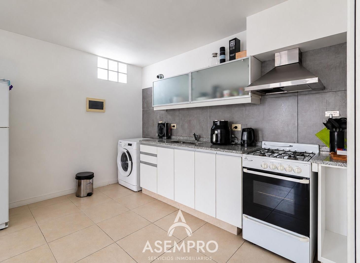 Foto de DEPARTAMENTO MONOAMBIENTES CON TERRAZA PROPIA Y ESTILO MODERNO EN VILLA, imagen 4
