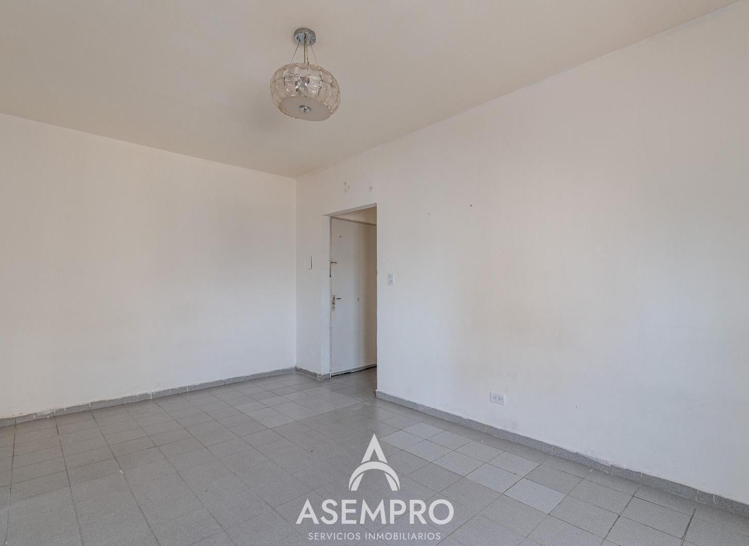 Foto de DEPARTAMENTO DE 3 AMBIENTES LUMINOSO Y CON VISTA ABIERTA, imagen 3