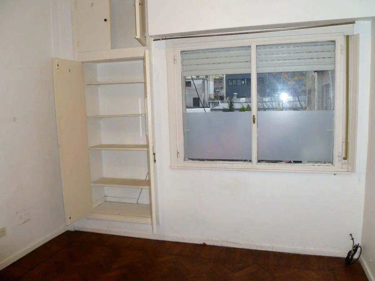 3 Ambientes por escalera 2º Piso - Expensas Incluidas - Excelente Ubicación 1
