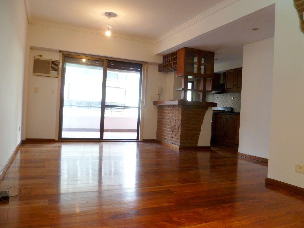 Foto de Semipiso 2 Ambientes amplio con Cochera Fija Balcón terraza Impecable, imagen 2