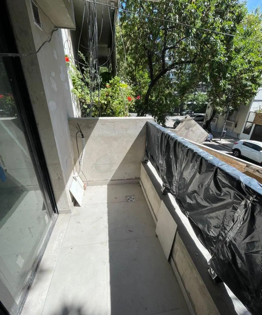 RETASADO!!! ORIGINAL DEPTO A ESTRENAR, DOS AMB, DOS BAÑOS, DOS BALCONES!!! 3