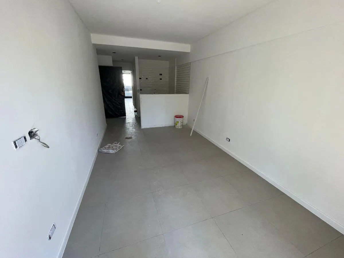 RETASADO!!! ORIGINAL DEPTO A ESTRENAR, DOS AMB, DOS BAÑOS, DOS BALCONES!!! 2
