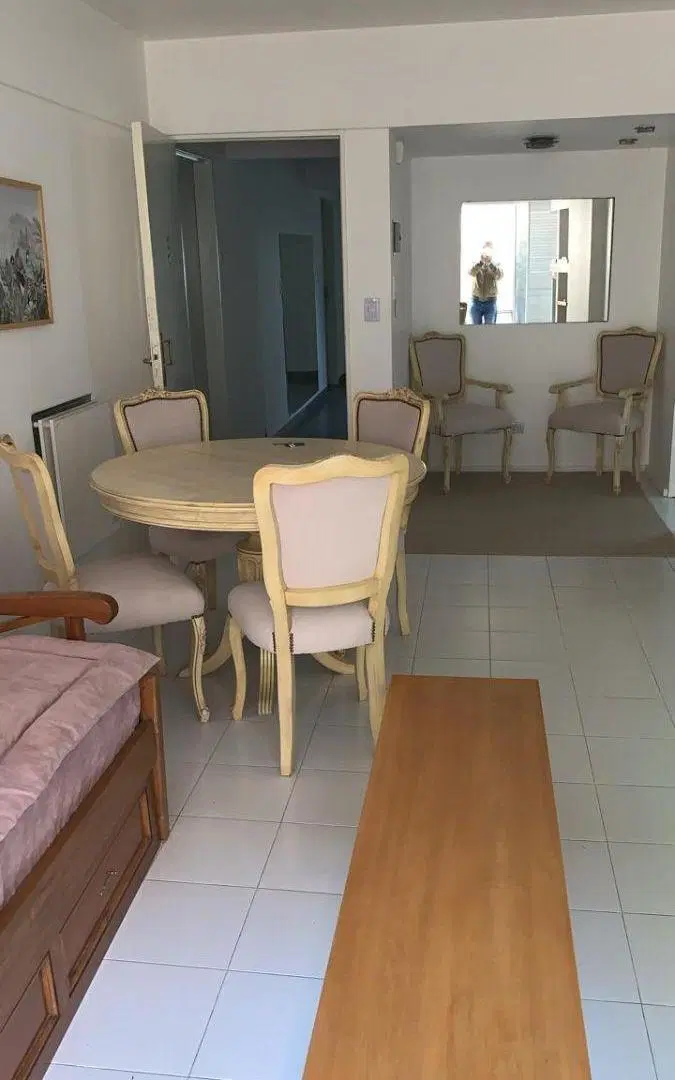 EXTRAORDINARIO DOS AMB, REGALA LUZ, CON PATIO!!! 5