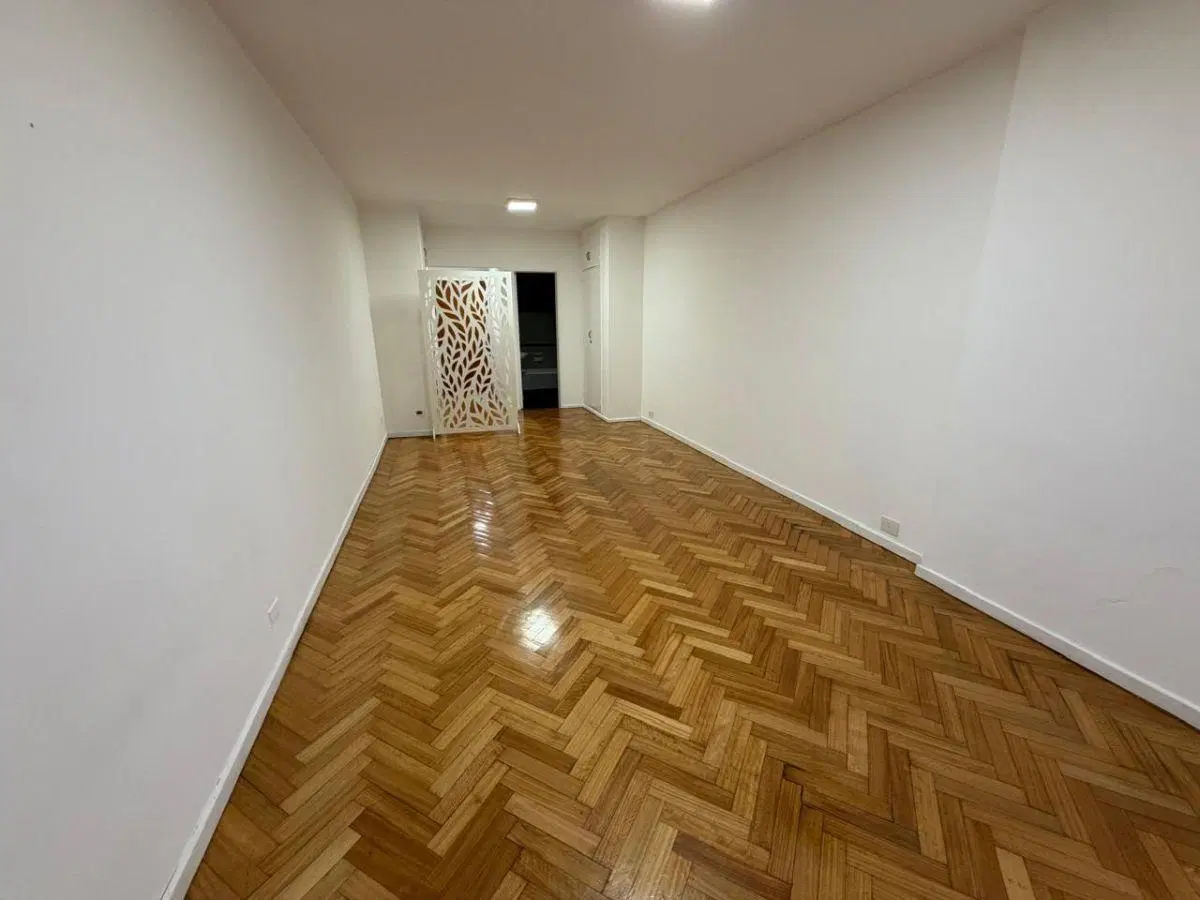 OPORTUNIDAD!!!MONOAMB EN PLANTA BAJA, CON HERMOSO PATIO!!! 5