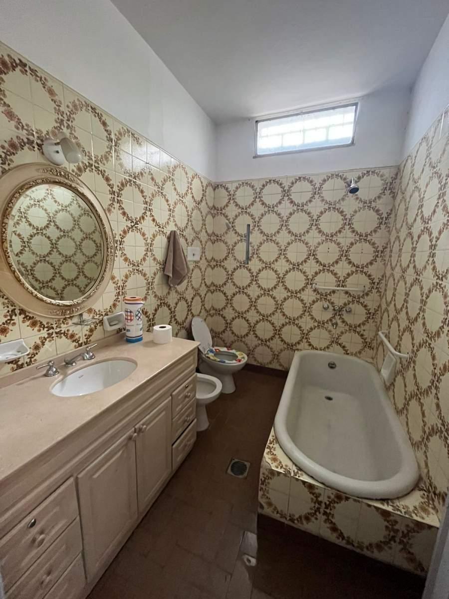 Laplace V Belgrano Vendo Casona con Todos Los Serv T. 562 m² 200 M²c 5