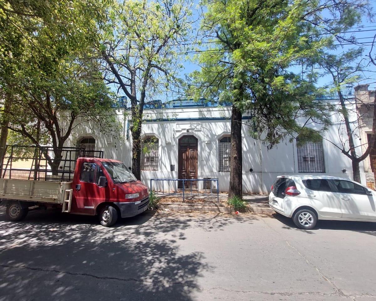 Vendo Casona Bº Observatorio 19 Ambientes 2
