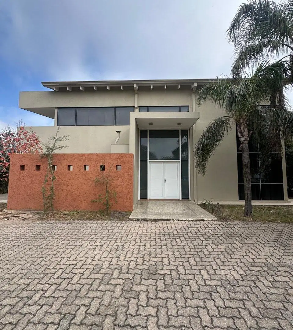EXCLUSIVA CASA EN ALQUILER EN COUNTRY COSTA VERDE 4