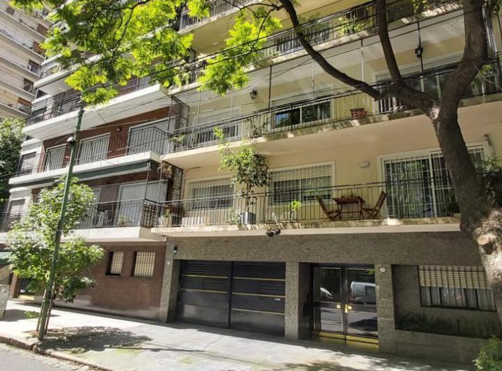 José Hernández 2100.  Semipiso de tres ambientes. 1