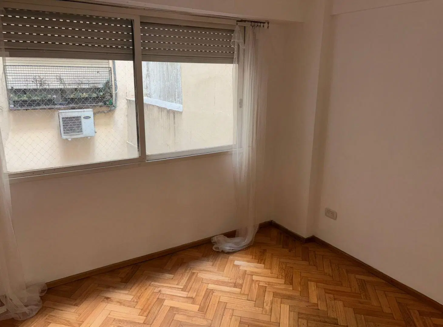 Departamento en Recoleta. Tres dormitorios. 4