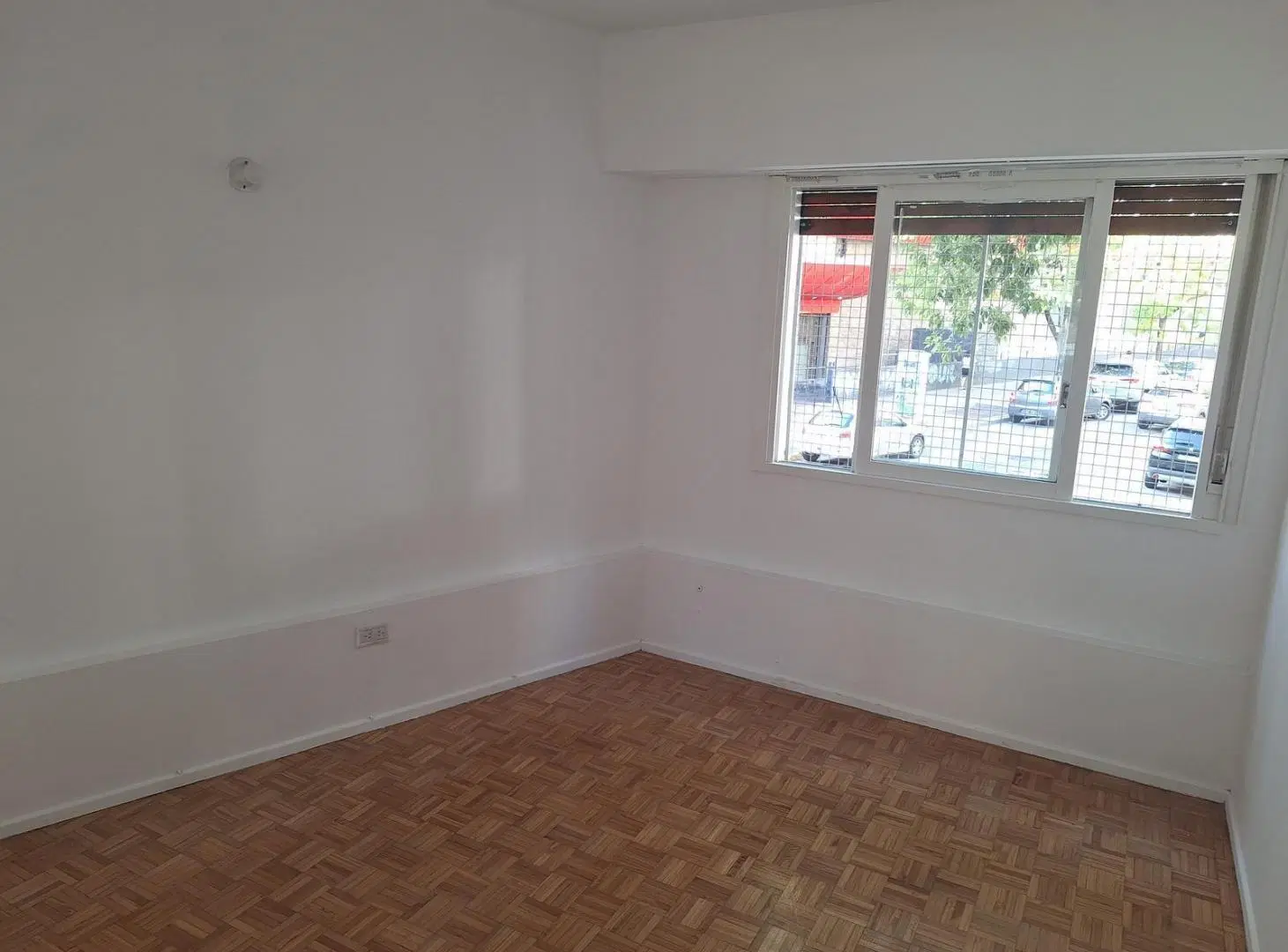 Virrey Olaguer 3400. Departamento 3 ambientes. 4