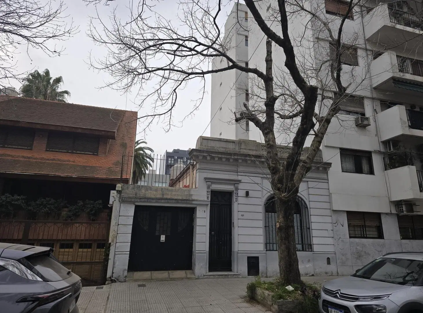 Lote en Nuñez. Superficie construible 1400 M2. 2