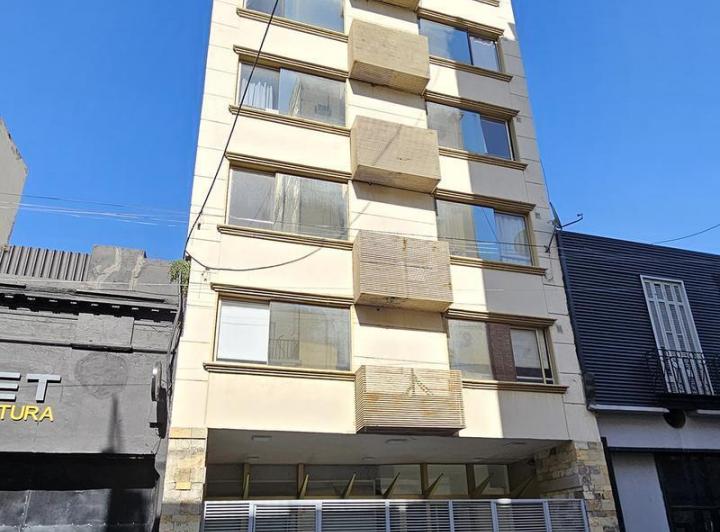 Departamento en Monserrat 5