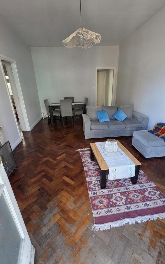 Foto de Alquiler Departamento 4 ambientes en San Telmo con balcón corrido, imagen 2