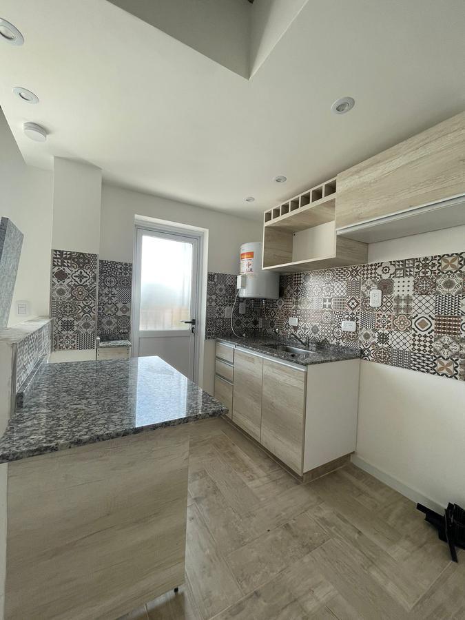 Departamento a estrenar de 2 ambientes con terraza privada y parrilla - Wilde
