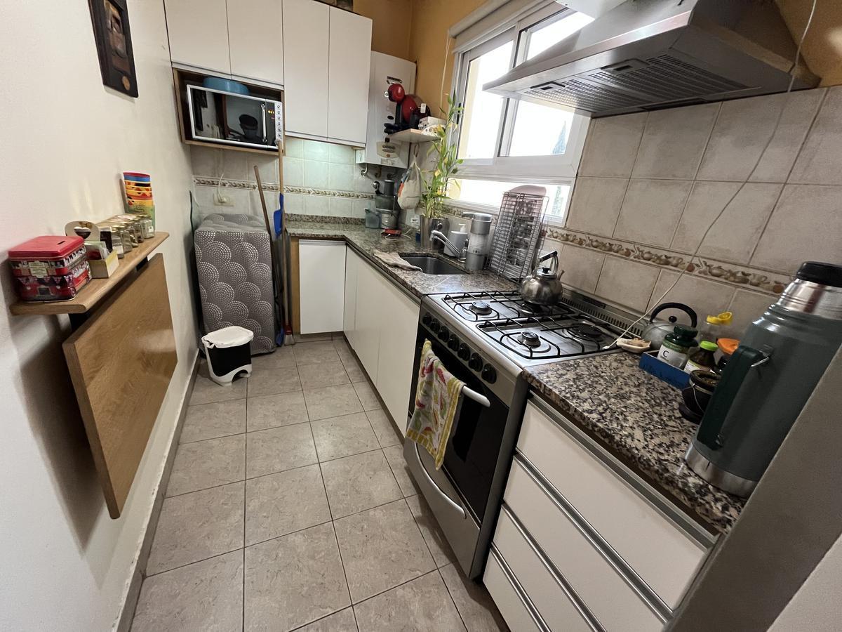 Foto de Departamento 3 Ambientes con Balcon y Cochera - Wilde, imagen 3