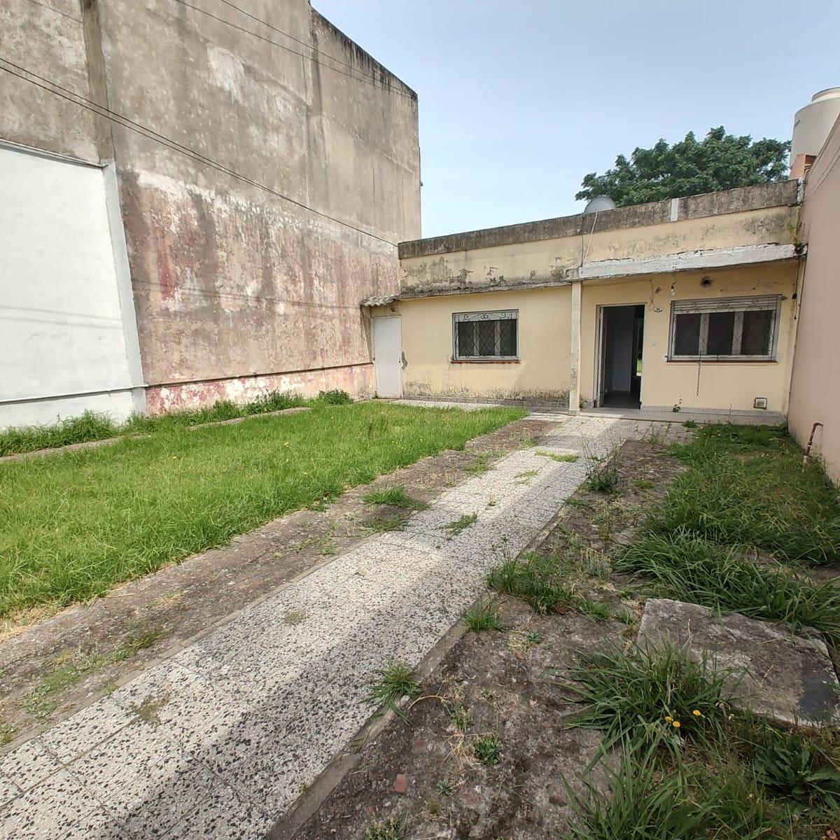 Casa de 3 Ambientes Sobre Lote de 8,66 X 46 2