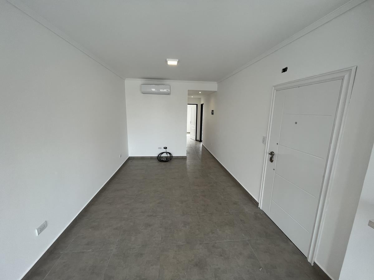 Foto de Departamento semipiso a estrenar de 3 ambientes con balcon - Wilde, imagen 4