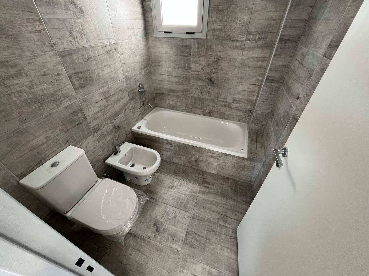 Foto de Departamento en Pozo de 3 ambientes Financiado - Wilde, imagen 2