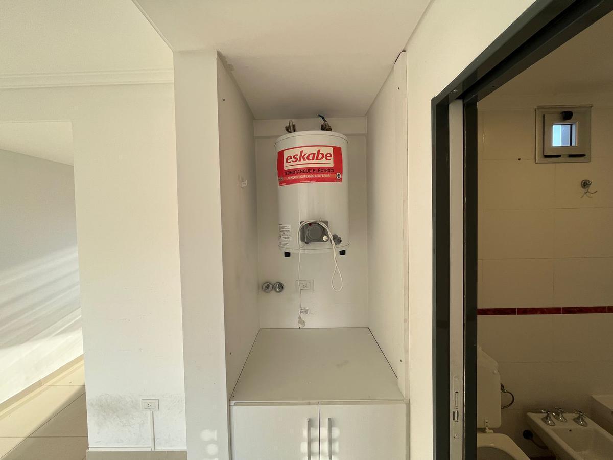 Foto de Departamento de 2 Ambientes con balcón moderno y luminoso - Wilde, imagen 5