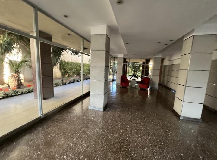 Departamento en ALQUILER 4 ambientes con balcon - Wilde 5