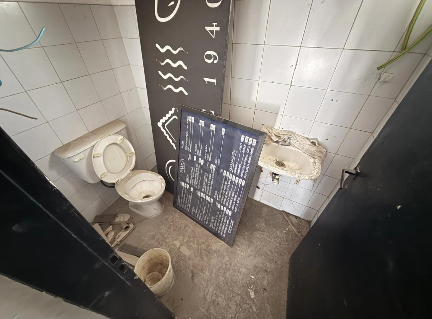 Foto de Local en ALQUILER con vidriera y baño - Wilde, imagen 5