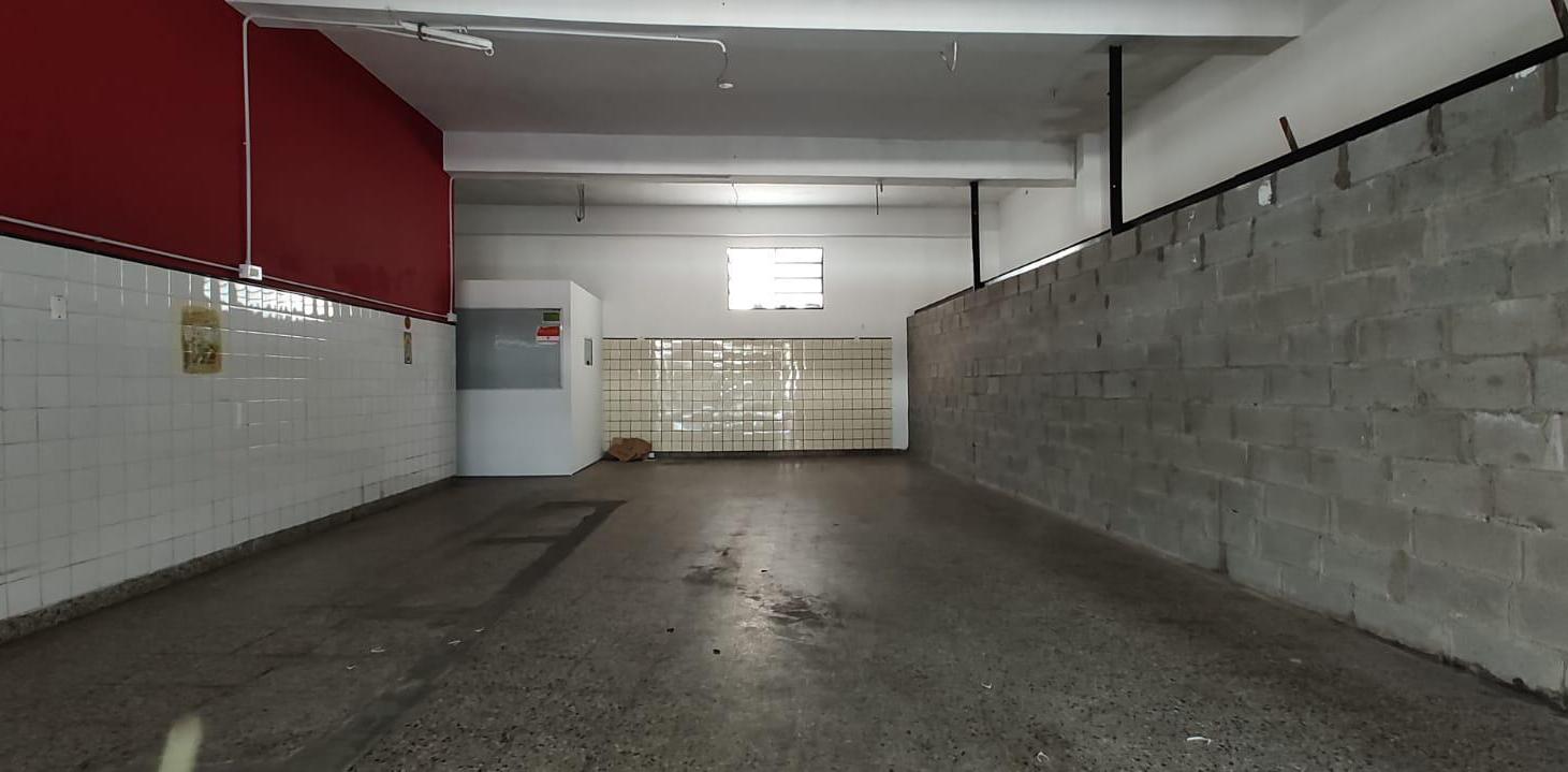 Foto de Local en alquiler de 6 x 16 al frente- Sarandi, imagen 3