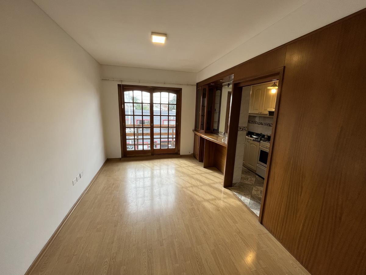 Foto de Departamento 3 ambientes en alquiler con espacio guarda coche - Wilde, imagen 3
