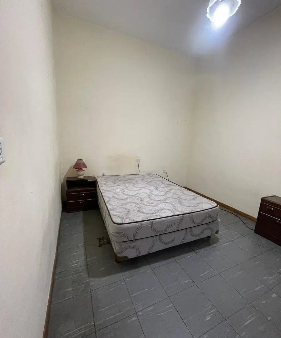 Casa en venta de 3 ambientes con lote 8,66 x 43 -Wilde 5