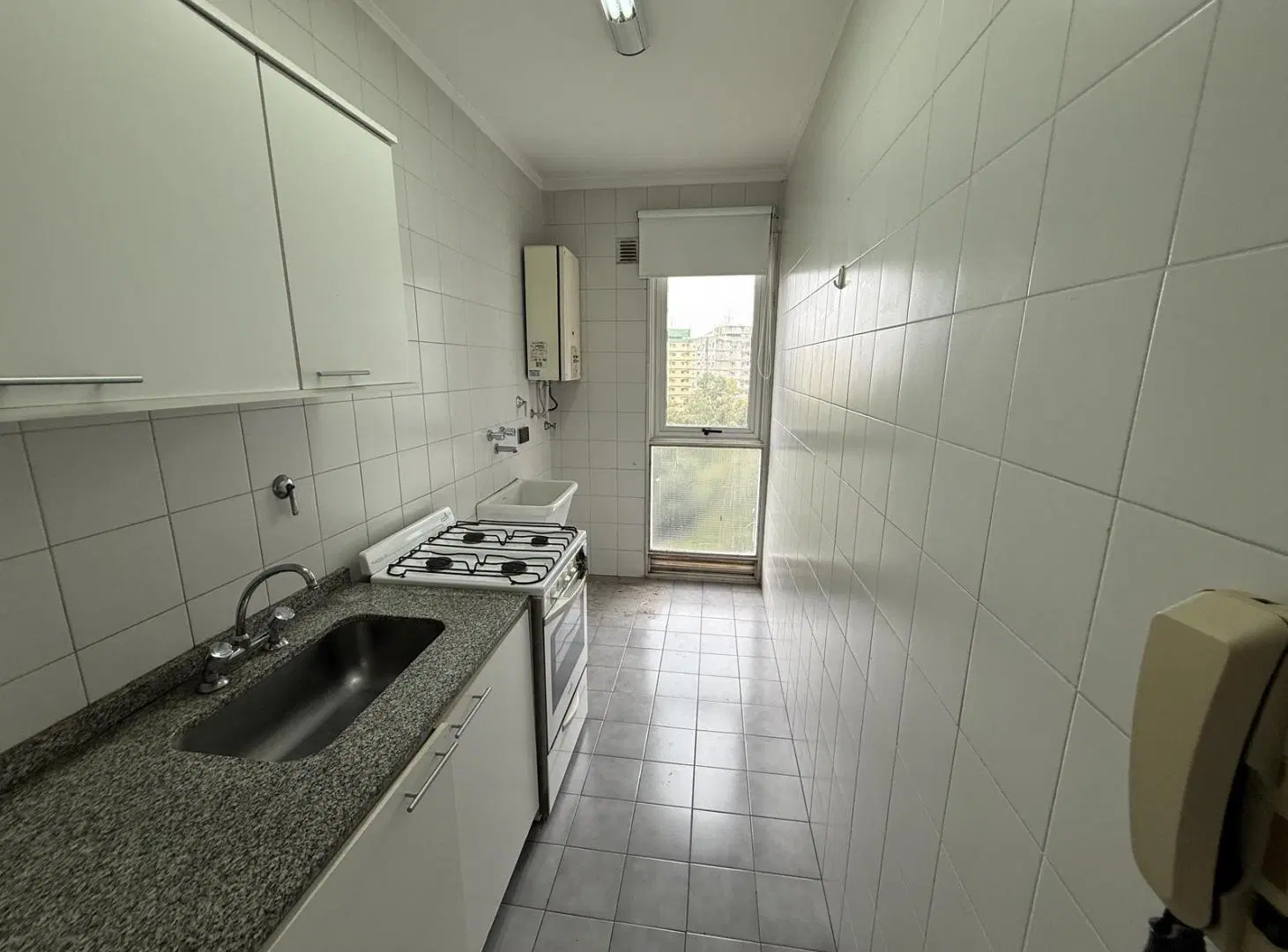 Departamento dos ambientes Complejo Eucaliptos Alquiler - Wilde Avellaneda 3