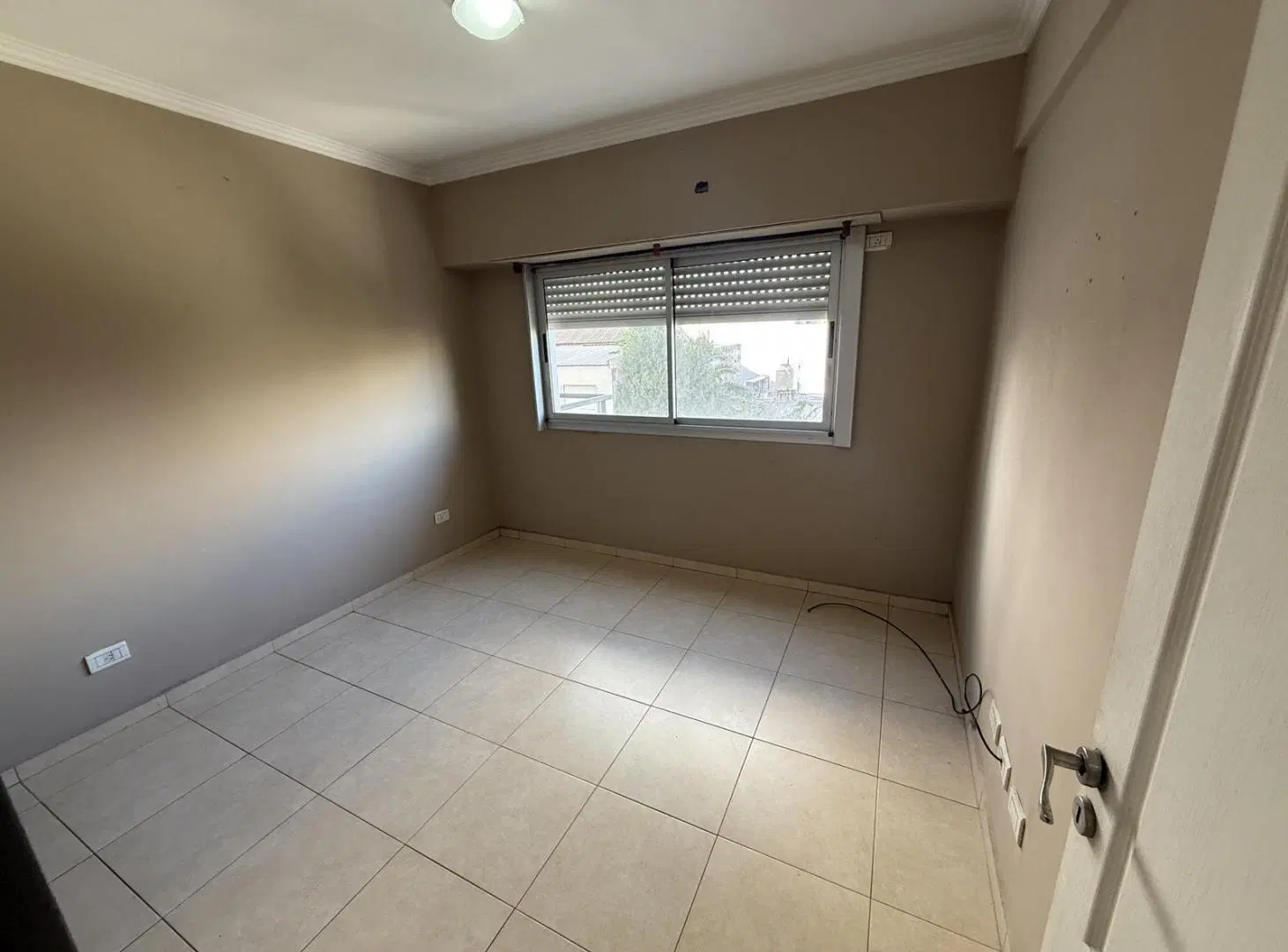 Departamento en alquiler de 2 ambiente con balcón - Wilde Avellaneda 1