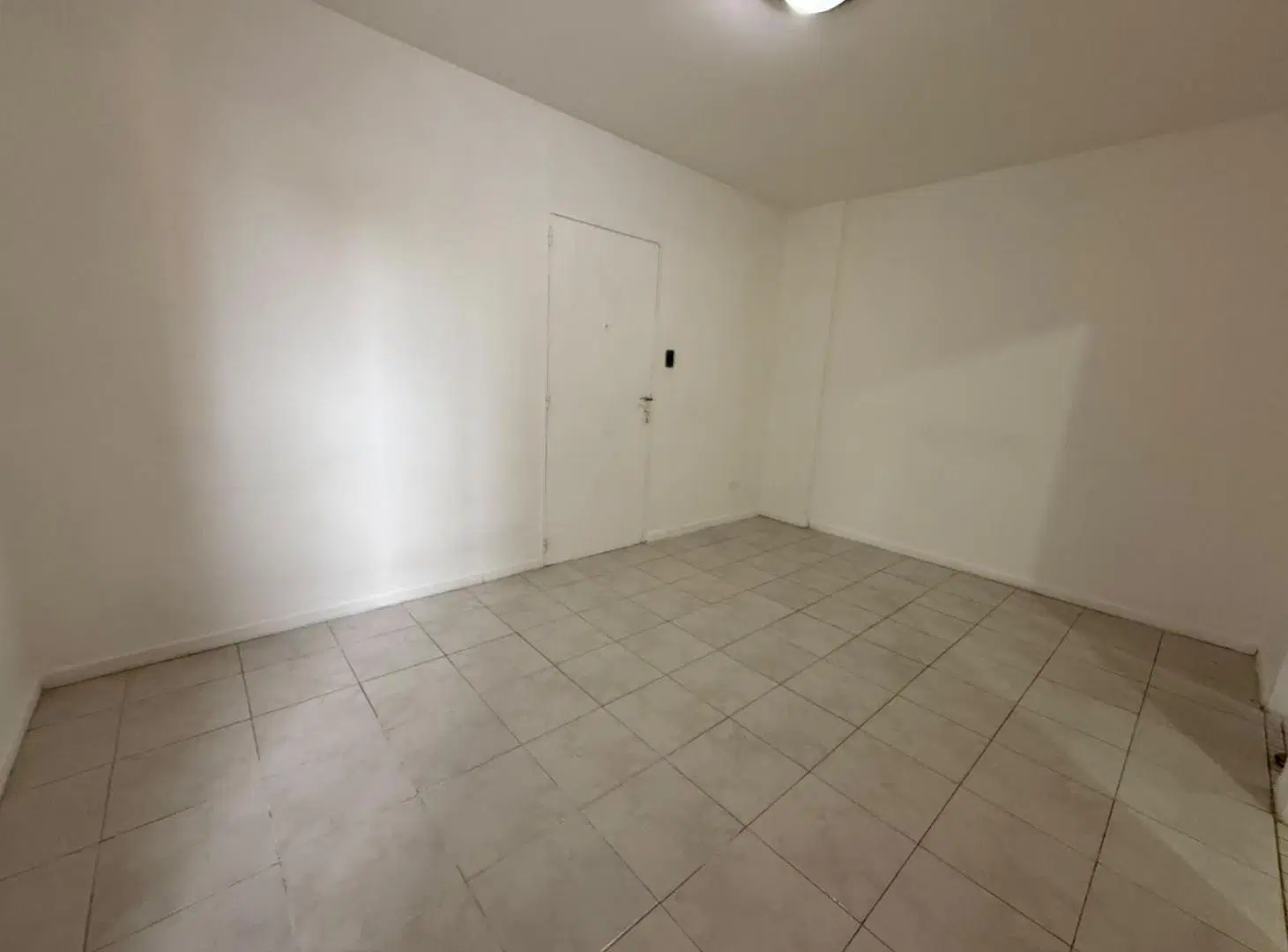 Departamento en alquiler de 2 ambientes - Wilde Centro 3