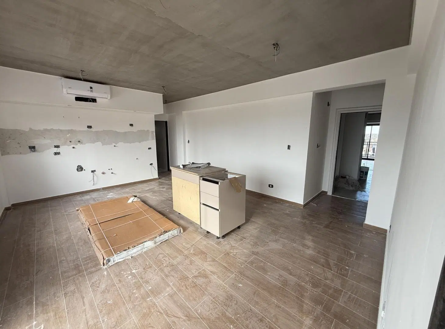 Moderno departamento de 2 ambientes frente con balcón en Wilde - Avellaneda 3