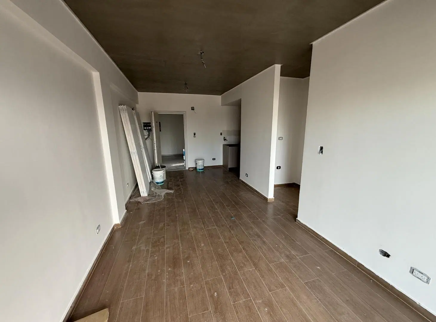 Moderno departamento de 2 ambientes frente con balcón en Wilde - Avellaneda 5